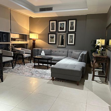 One Constitution Avenue By Goldfinch Aparthotel Islamabad Exteriör bild